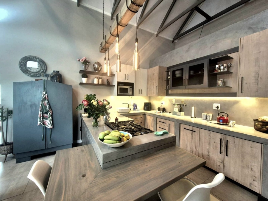 3 Bedroom Property for Sale in Blue Mountain Village Western Cape